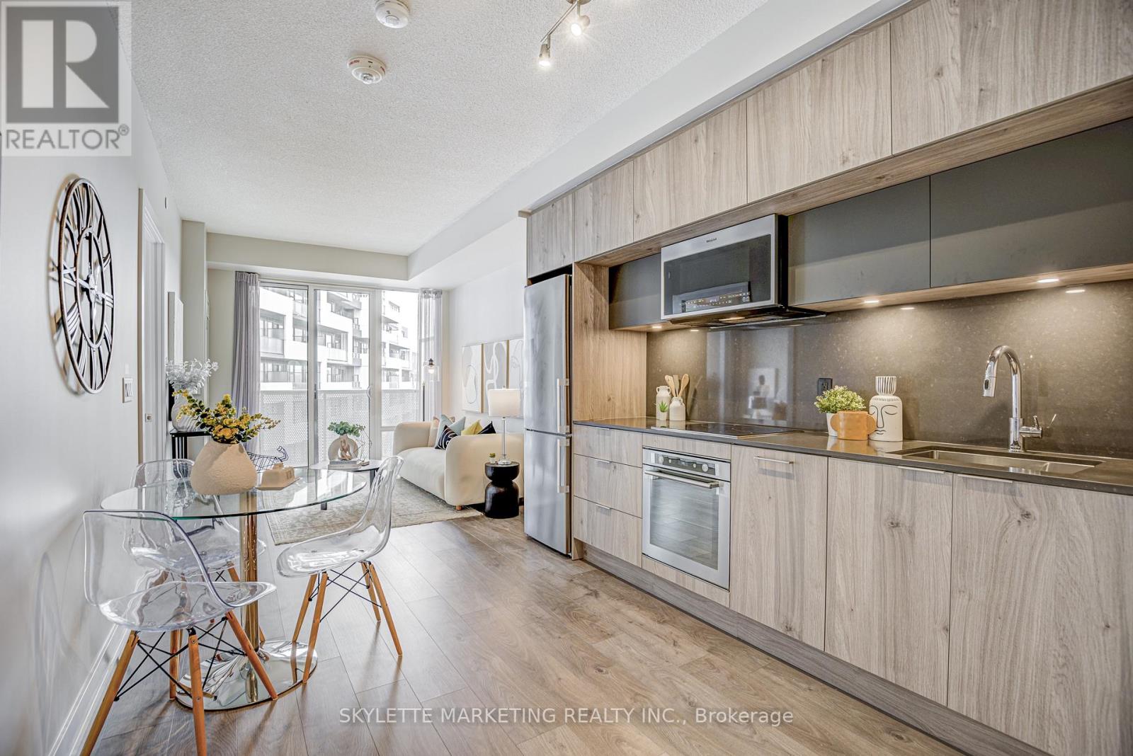 861 - 25 Adra Grado Way, Toronto, Ontario  M2J 0H6 - Photo 8 - C13719290