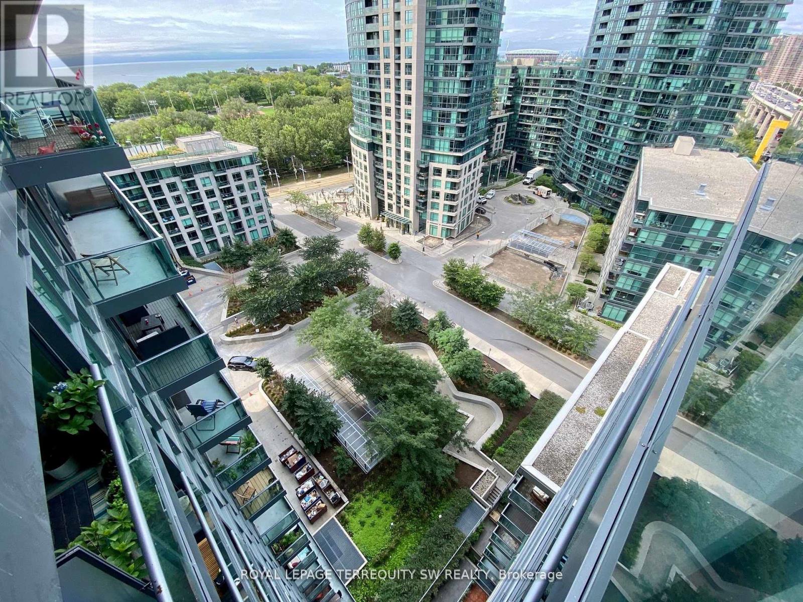 1458 - 209 FORT YORK BOULEVARD