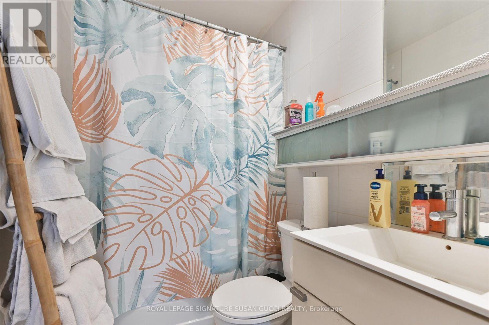 1825 - 111 Elizabeth Street, Toronto, Ontario  M5G 1P7 - Photo 16 - C13719320