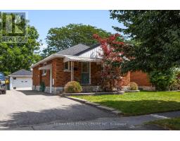 309 LASALLE AVENUE, Oshawa, Ontario