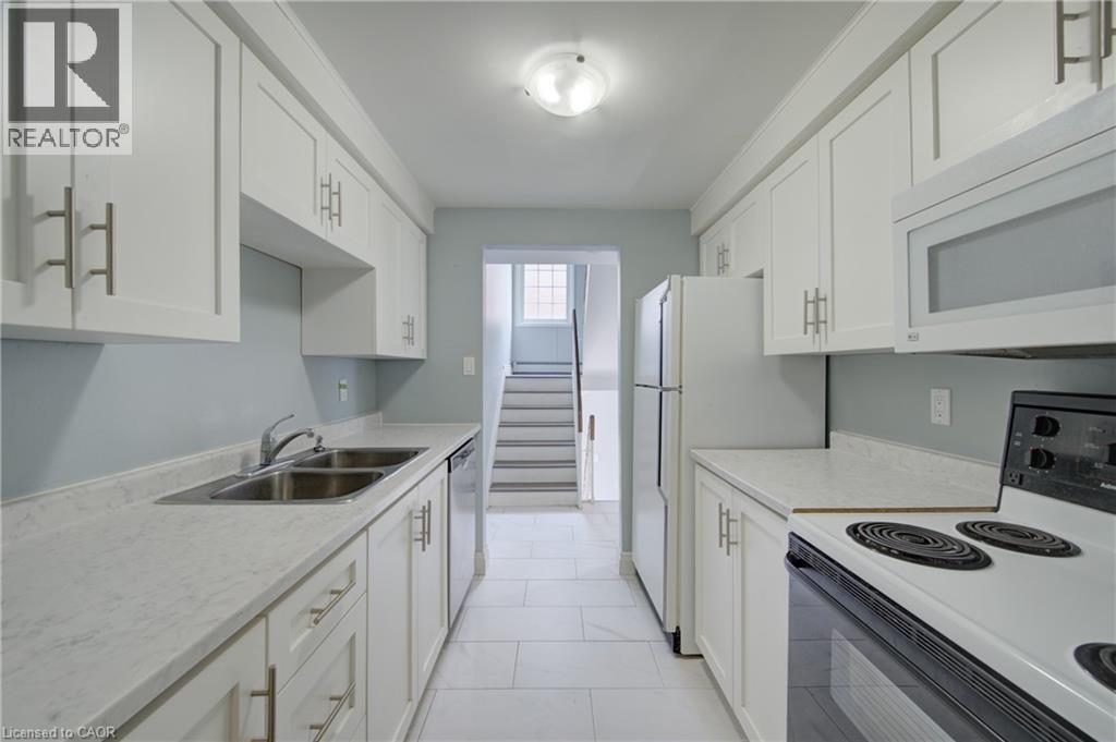 645 Albert Street Unit# 6, Waterloo, Ontario  N2L 3V5 - Photo 9 - 40858738