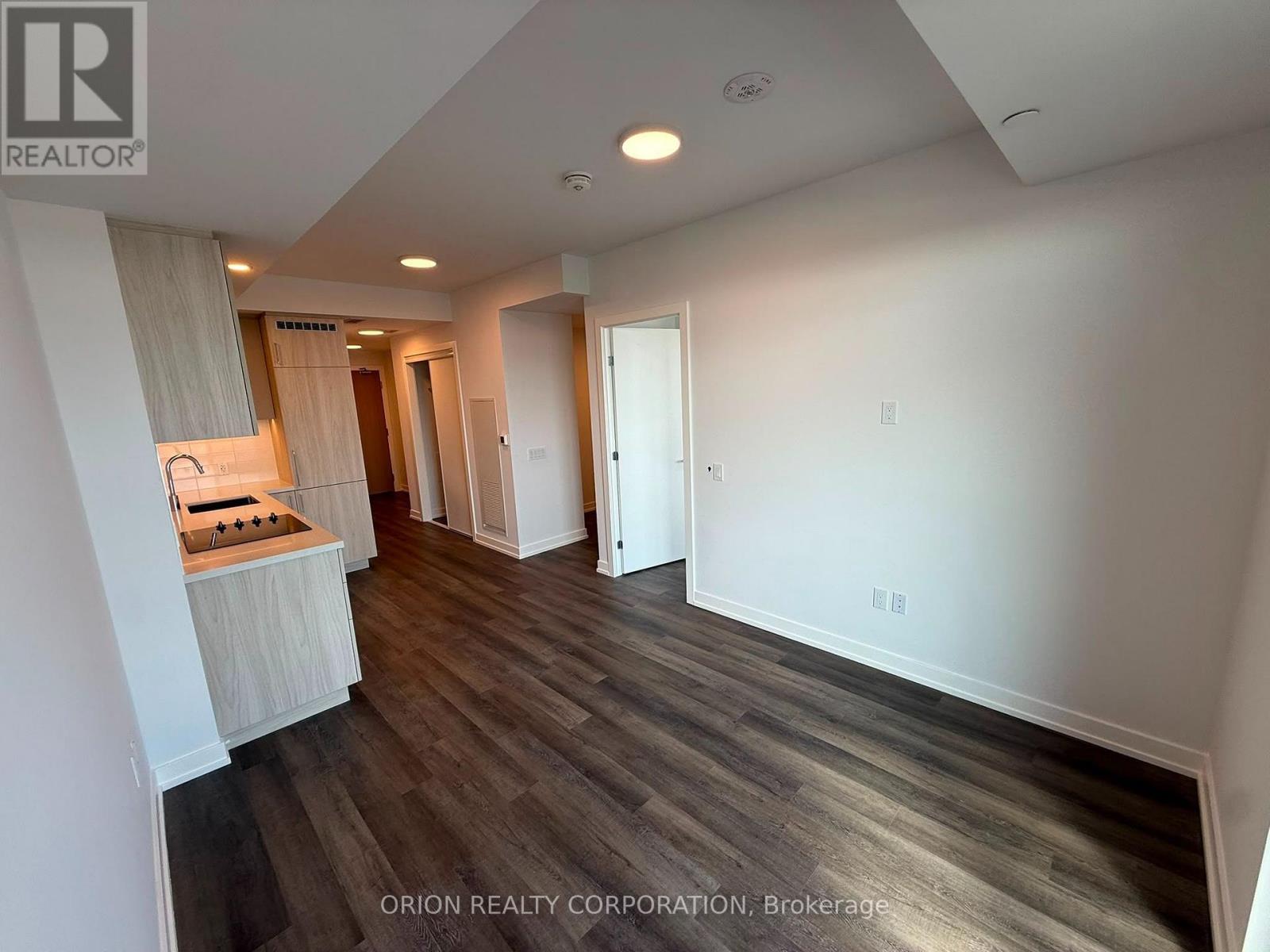 1103 - 5 Meadowdale Road, Vaughan, Ontario  L4K 0C7 - Photo 4 - N13719396