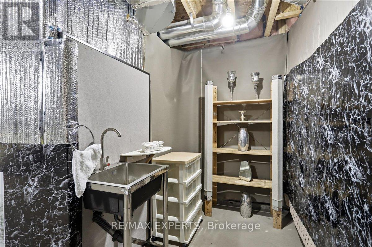 68 Lorne Thomas Place, New Tecumseth, Ontario  L9R 0V8 - Photo 43 - N13719450