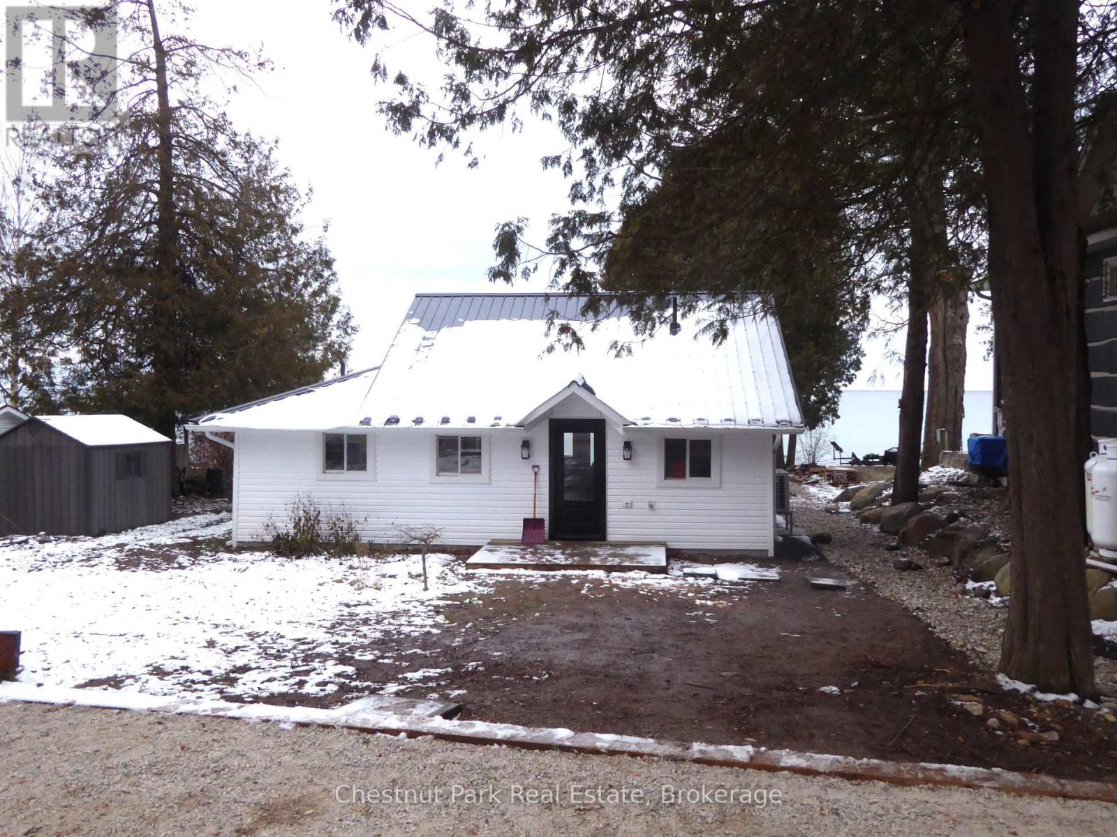 121 Kiowana Beach Road, Meaford, Ontario  N4L 1W5 - Photo 1 - X13719414