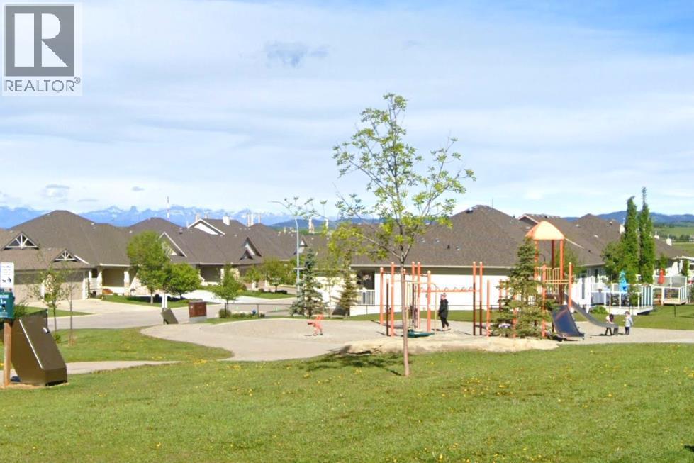 8 Sunset Square, Cochrane, Alberta  T4C 0H4 - Photo 44 - A2340525