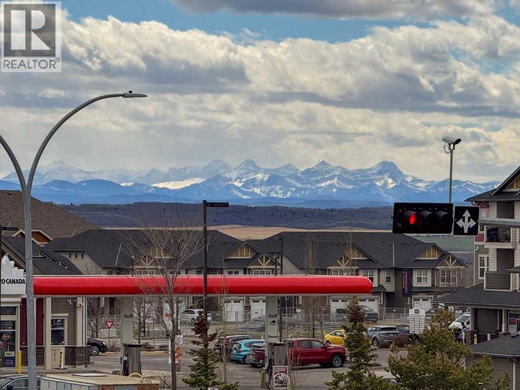 8 Sunset Square, Cochrane, Alberta  T4C 0H4 - Photo 36 - A2340525