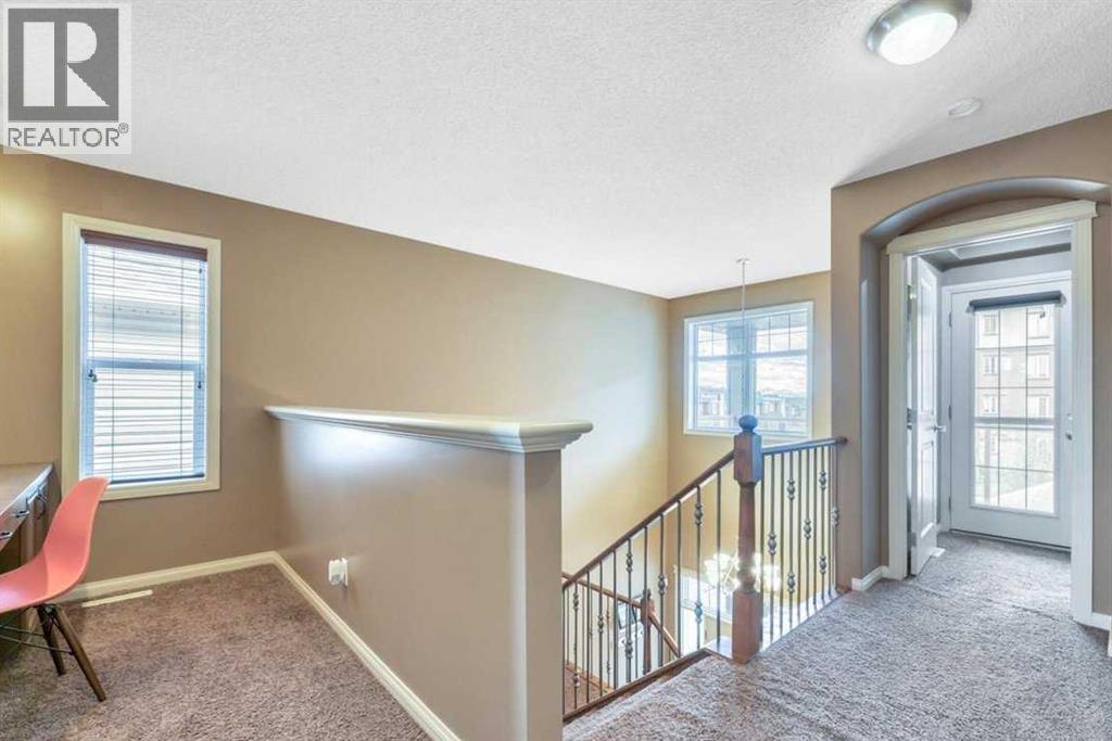 8 Sunset Square, Cochrane, Alberta  T4C 0H4 - Photo 22 - A2340525