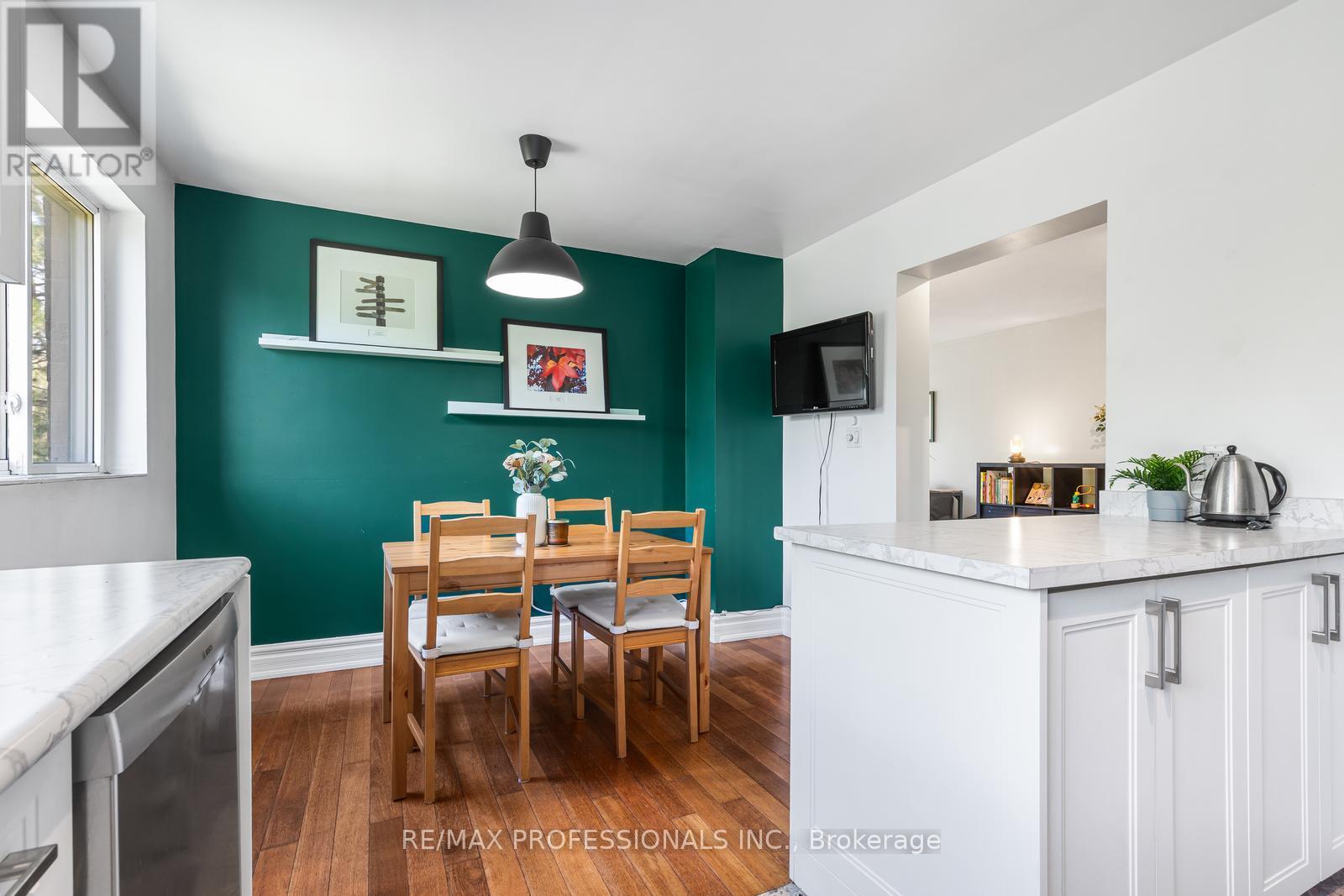 313 - 1275 Cornerbrook Place, Mississauga, Ontario  L5C 3J3 - Photo 10 - W13719284