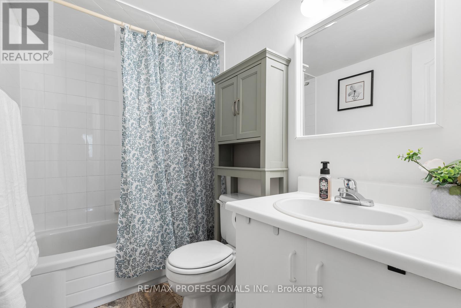 313 - 1275 Cornerbrook Place, Mississauga, Ontario  L5C 3J3 - Photo 23 - W13719284