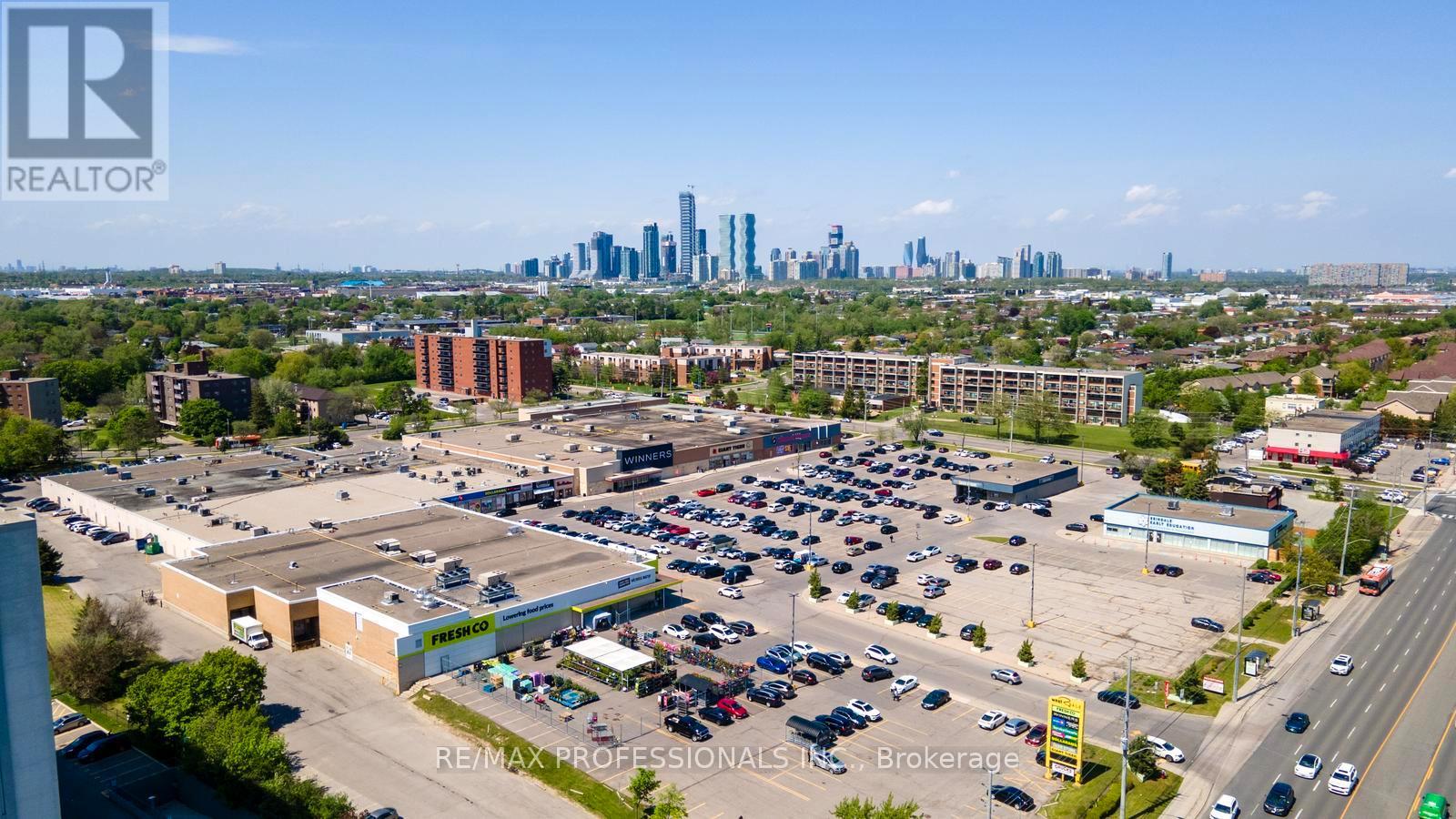 313 - 1275 Cornerbrook Place, Mississauga, Ontario  L5C 3J3 - Photo 38 - W13719284