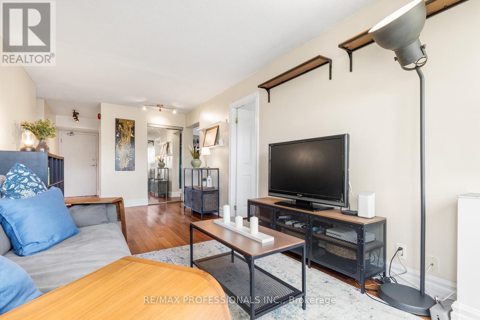 313 - 1275 Cornerbrook Place, Mississauga, Ontario  L5C 3J3 - Photo 8 - W13719284