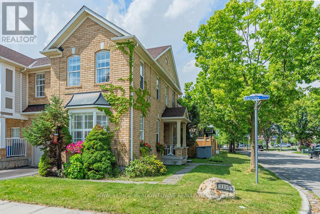 1116 Barclay Circle, Milton, Ontario  L9T 5W4 - Photo 2 - W13719332
