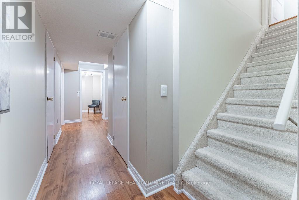 1116 Barclay Circle, Milton, Ontario  L9T 5W4 - Photo 29 - W13719332