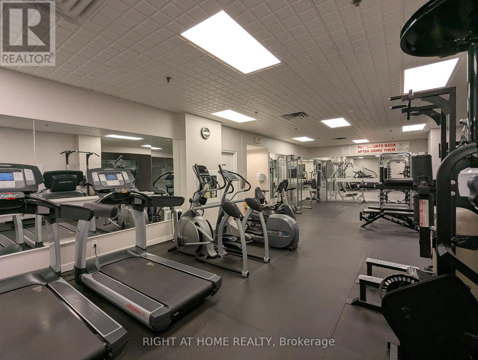 215 - 300 Manitoba Street, Toronto, Ontario  M8Y 4G9 - Photo 28 - W13719410