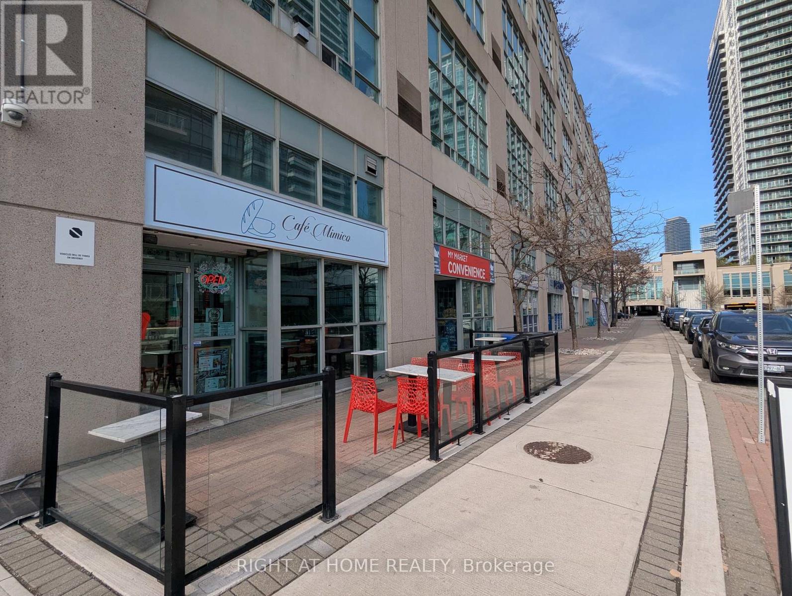 215 - 300 Manitoba Street, Toronto, Ontario  M8Y 4G9 - Photo 49 - W13719410