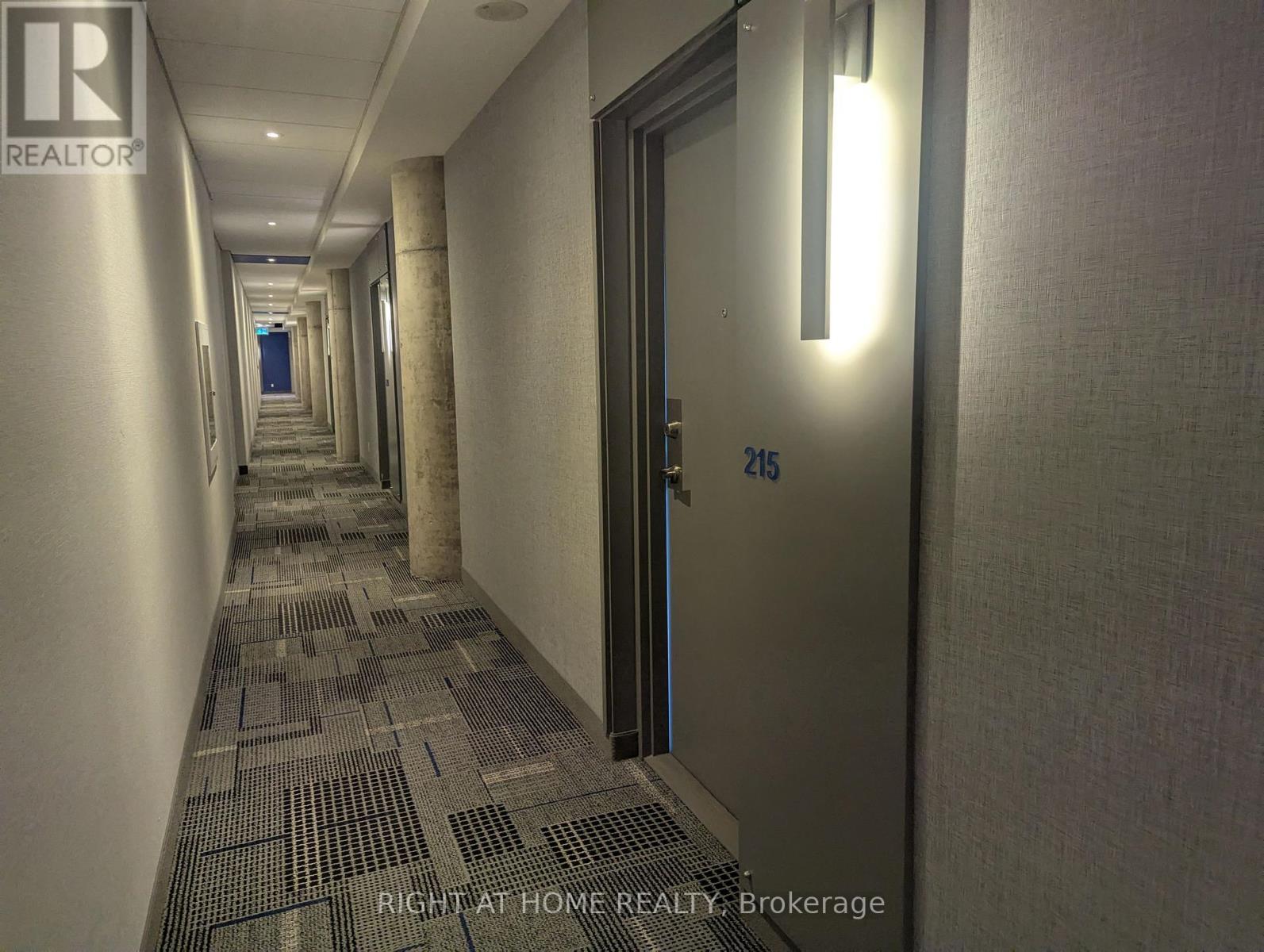 215 - 300 Manitoba Street, Toronto, Ontario  M8Y 4G9 - Photo 8 - W13719410