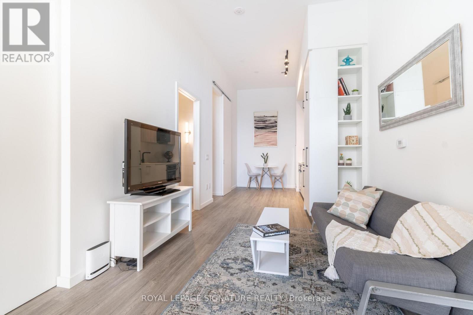 148 Wesley Street, Toronto, Ontario  M4Y 1J3 - Photo 3 - W13719456