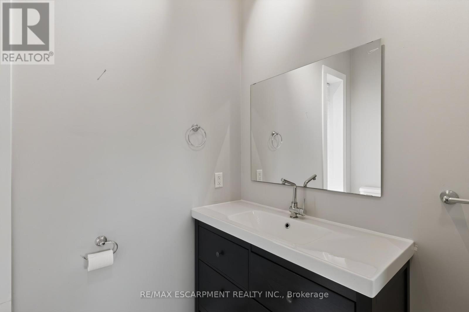 21 Cedar Street, Cambridge, Ontario  N1S 1T8 - Photo 18 - X13719334