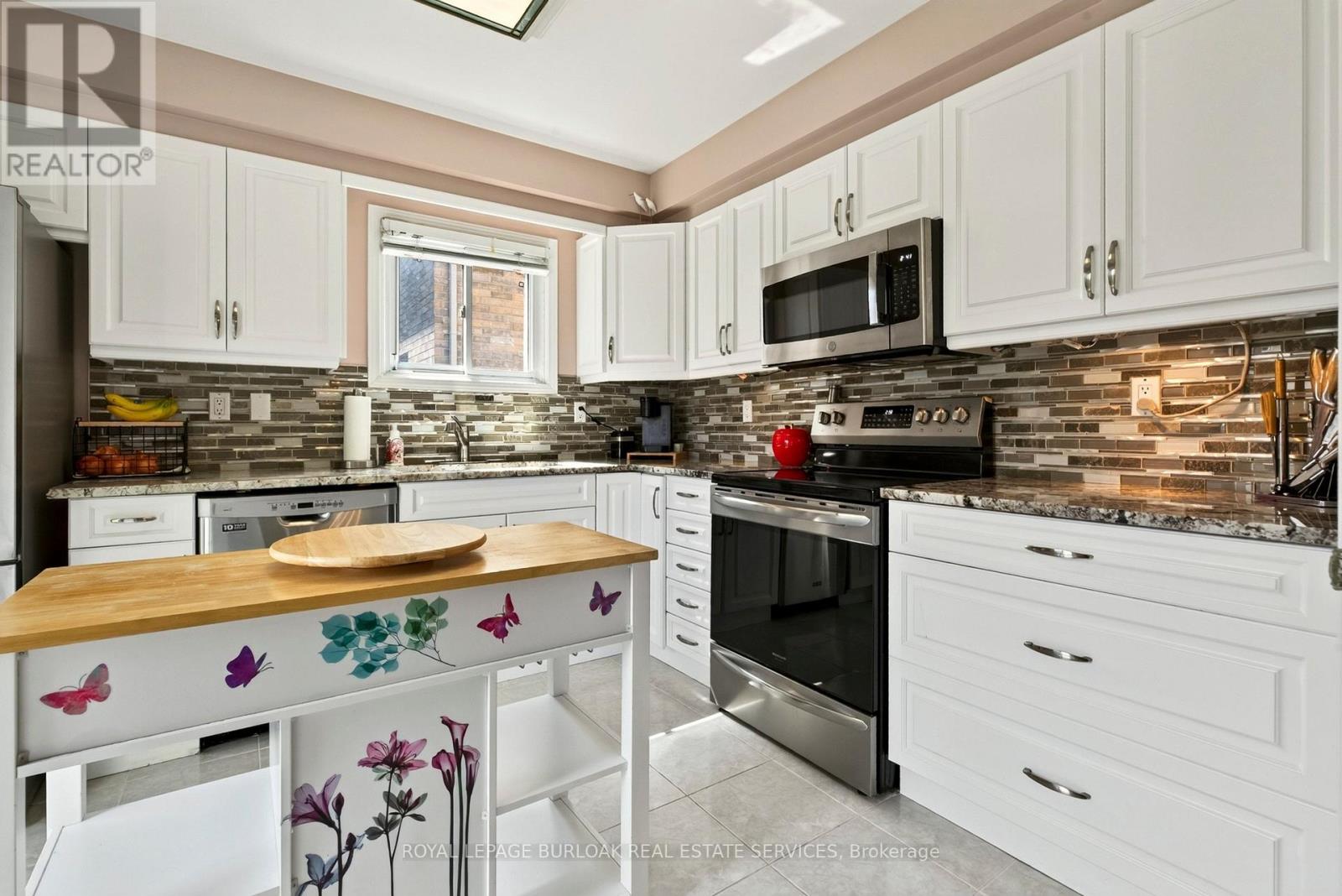 31 Grindstone Way, Hamilton, Ontario  L9H 7B7 - Photo 16 - X13719338