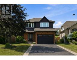 18 SABLE DRIVE, Hamilton, Ontario