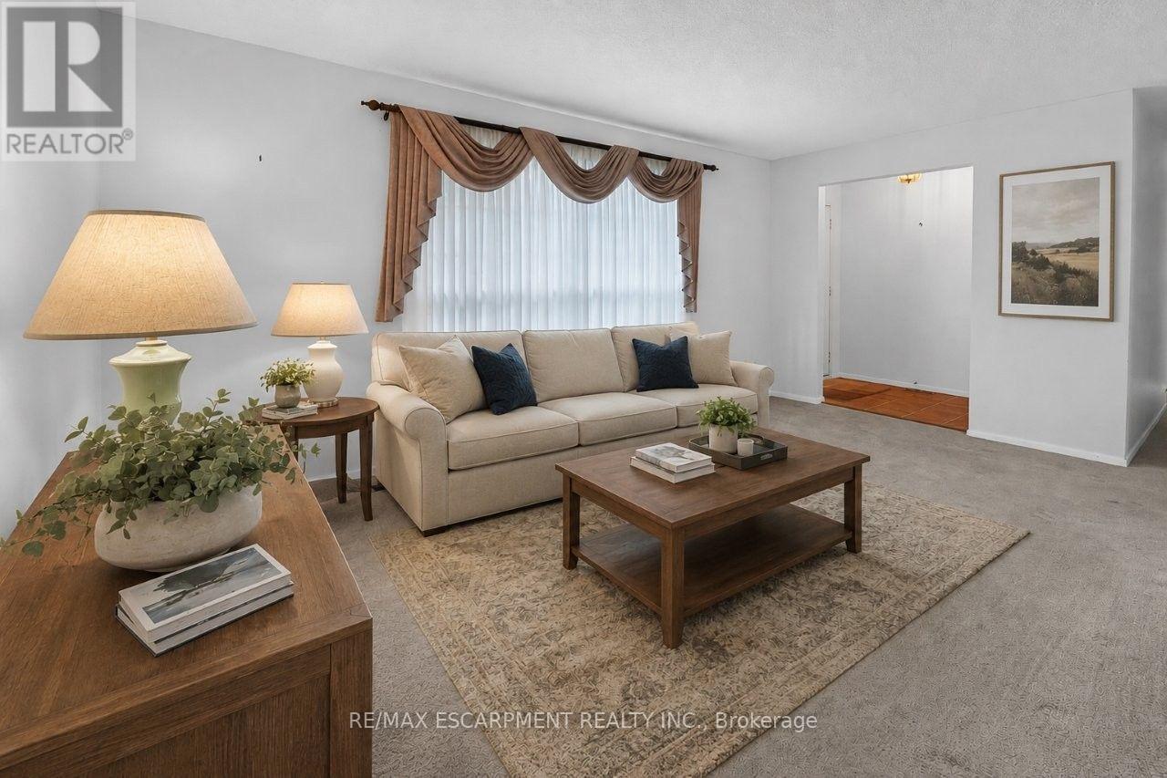 4193 Regent Court, Lincoln, Ontario  L3J 0N4 - Photo 3 - X13719444