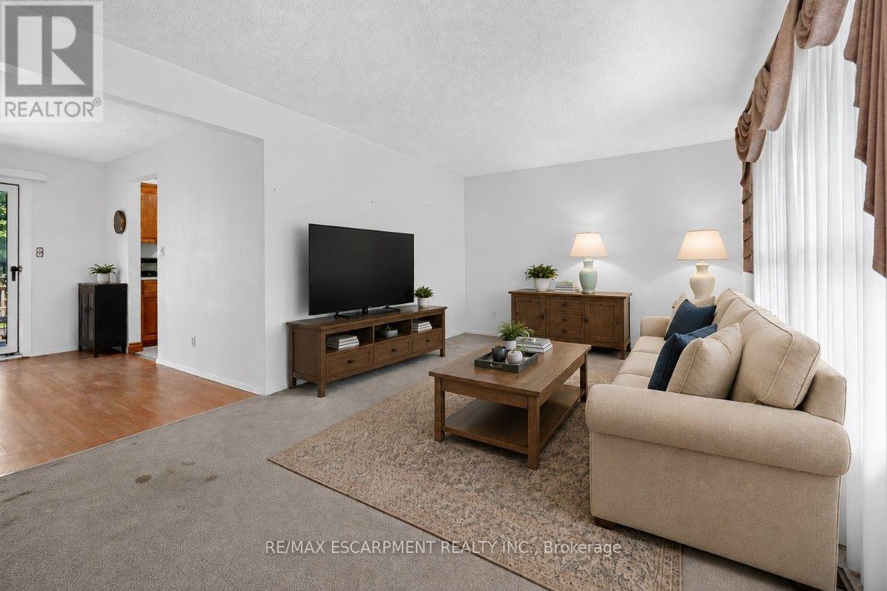 4193 Regent Court, Lincoln, Ontario  L3J 0N4 - Photo 4 - X13719444