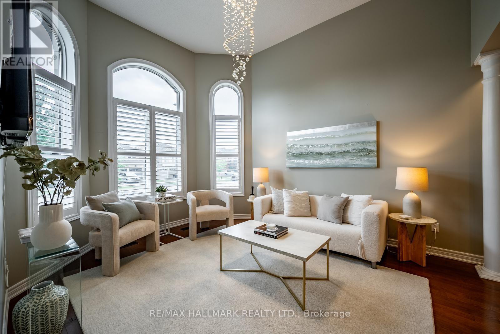 411 Hoover Park Drive, Whitchurch-Stouffville, Ontario  L4A 1P4 - Photo 6 - N13598976