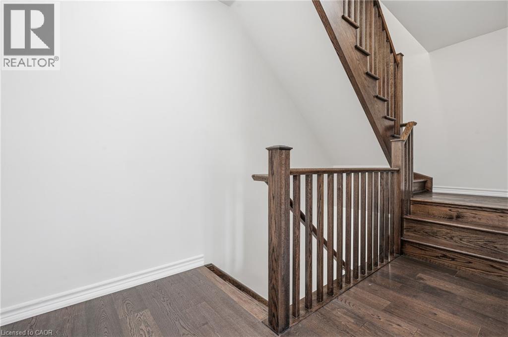 26 Hiscott Drive, Waterdown, Ontario  L8B 0A3 - Photo 16 - 40858864