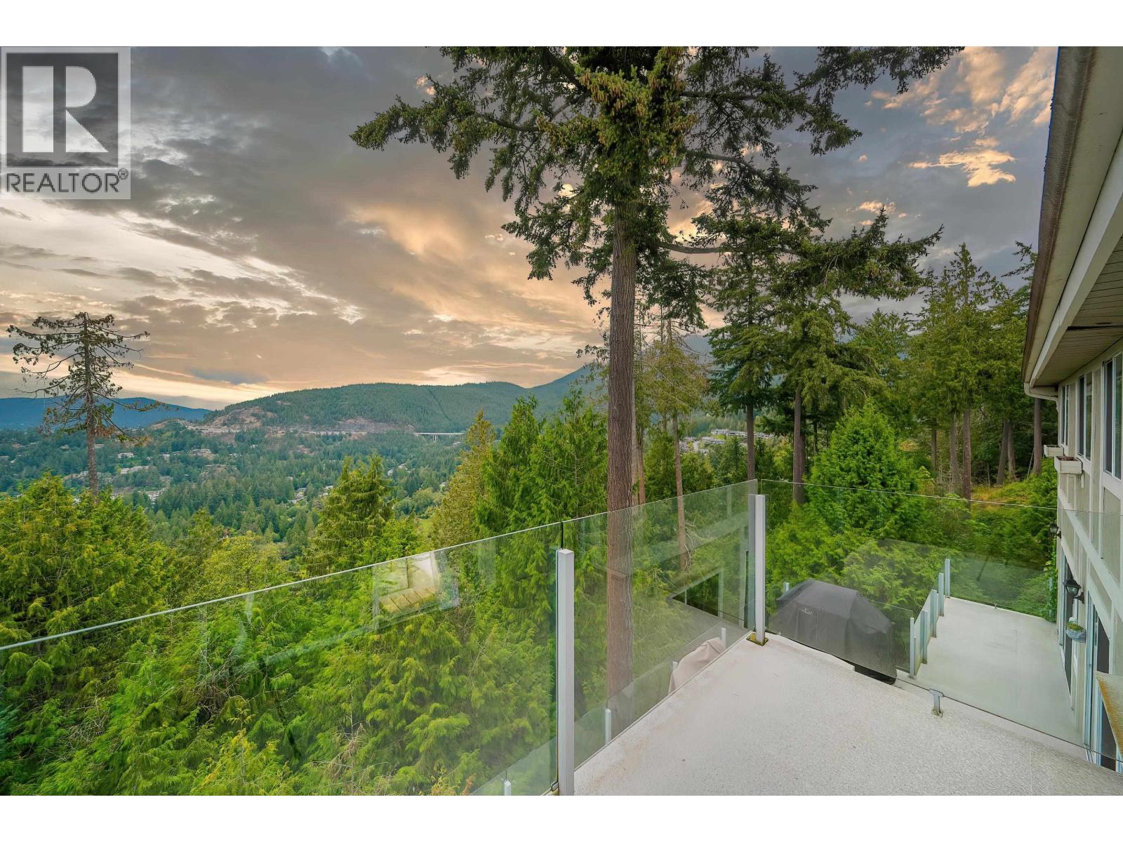 5343 Monte Bre Crescent, West Vancouver, British Columbia  V7W 3A7 - Photo 21 - R3159322