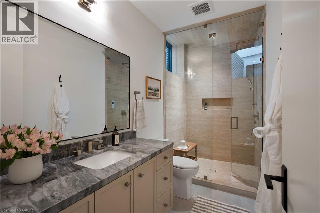 203 Weybourne Road, Oakville, Ontario  L6K 2T7 - Photo 32 - 40858040