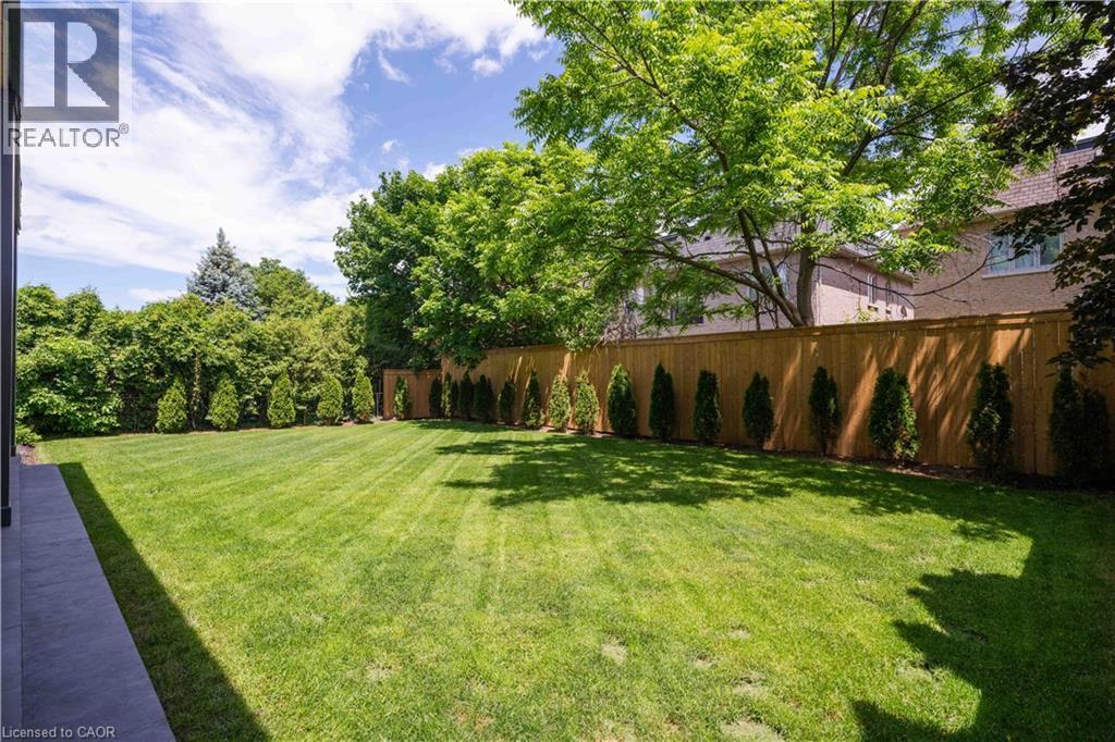 203 Weybourne Road, Oakville, Ontario  L6K 2T7 - Photo 46 - 40858040