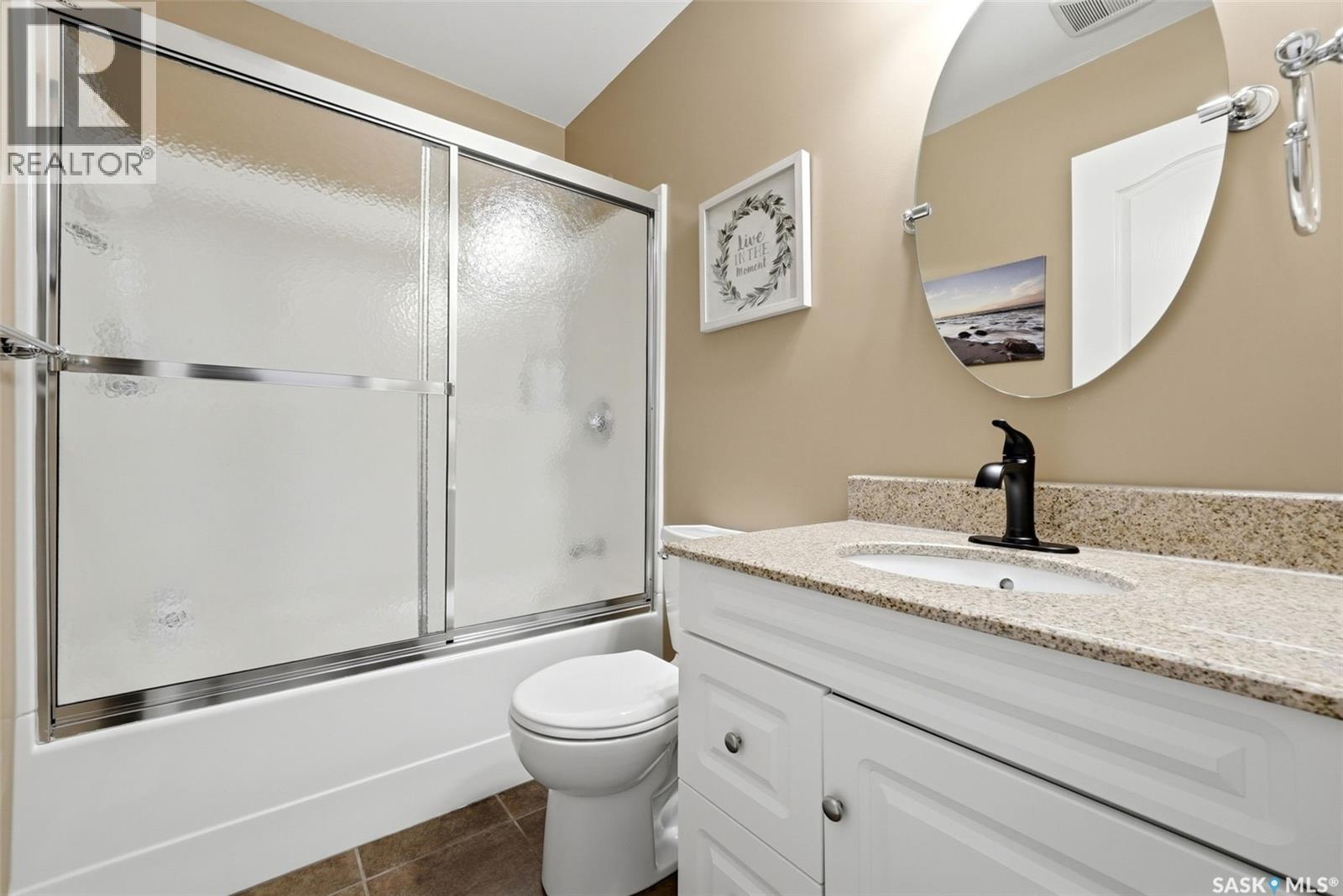 906 Hopkins Crescent N, Regina, Saskatchewan  S4X 2N3 - Photo 17 - SK046746