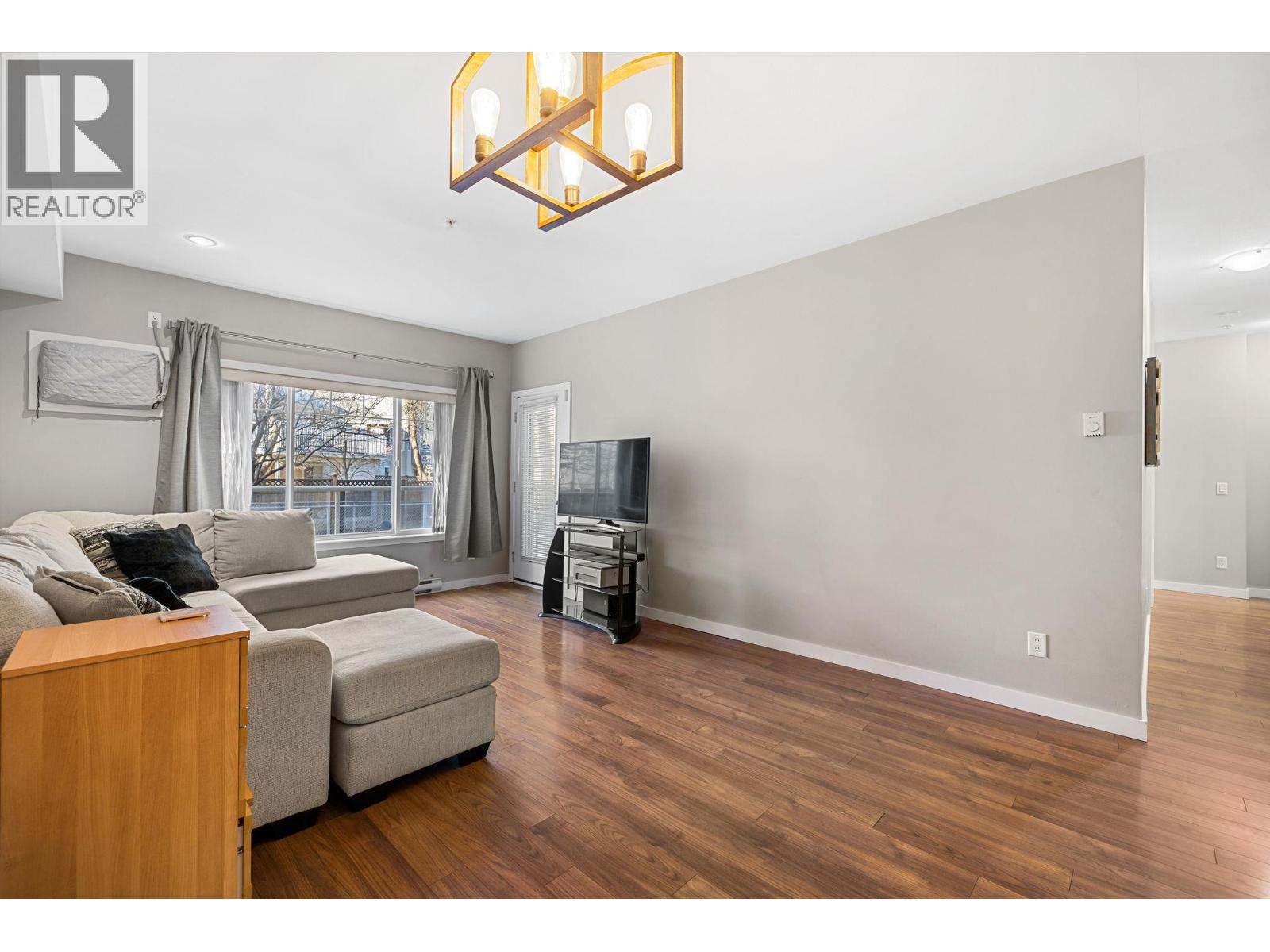 2120 Shannon Ridge Drive Unit# 105, West Kelowna, British Columbia V4T 2Z3 - Photo 5 - 10390439