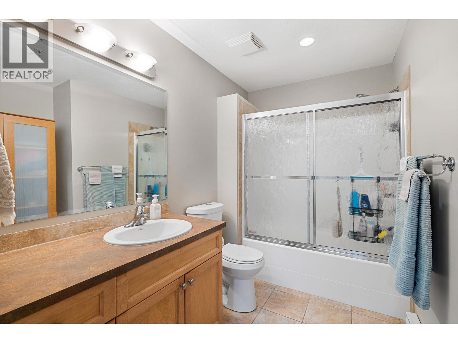 2120 Shannon Ridge Drive Unit# 105, West Kelowna, British Columbia V4T 2Z3 - Photo 11 - 10390439