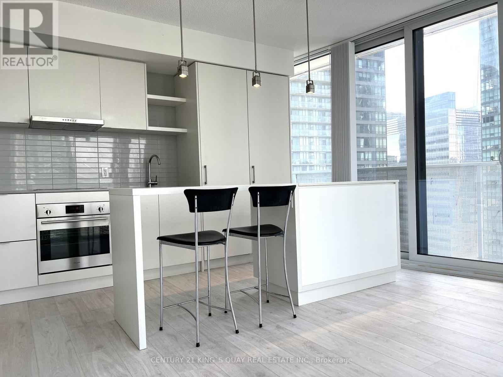 2804 - 100 Harbour Street, Toronto, Ontario  M5J 0B5 - Photo 10 - C13719236
