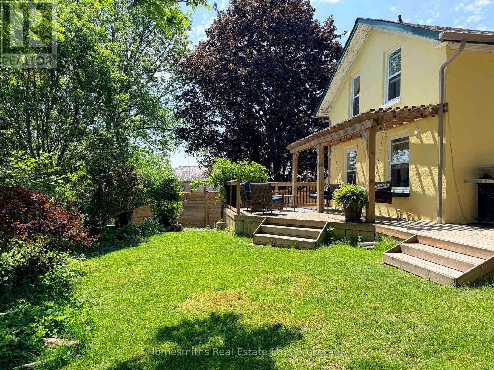 1002 ONTARIO STREET, Cobourg, Ontario