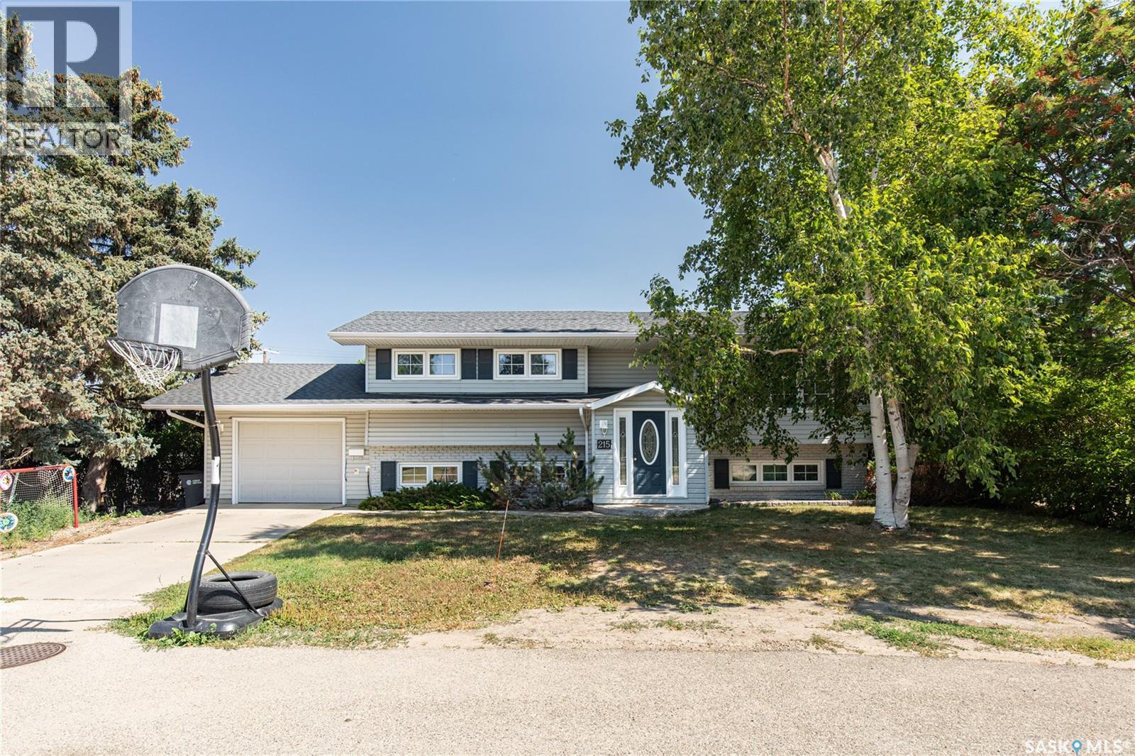 215 Cedar Crescent, Caronport, Saskatchewan  S0H 0S0 - Photo 1 - SK046842