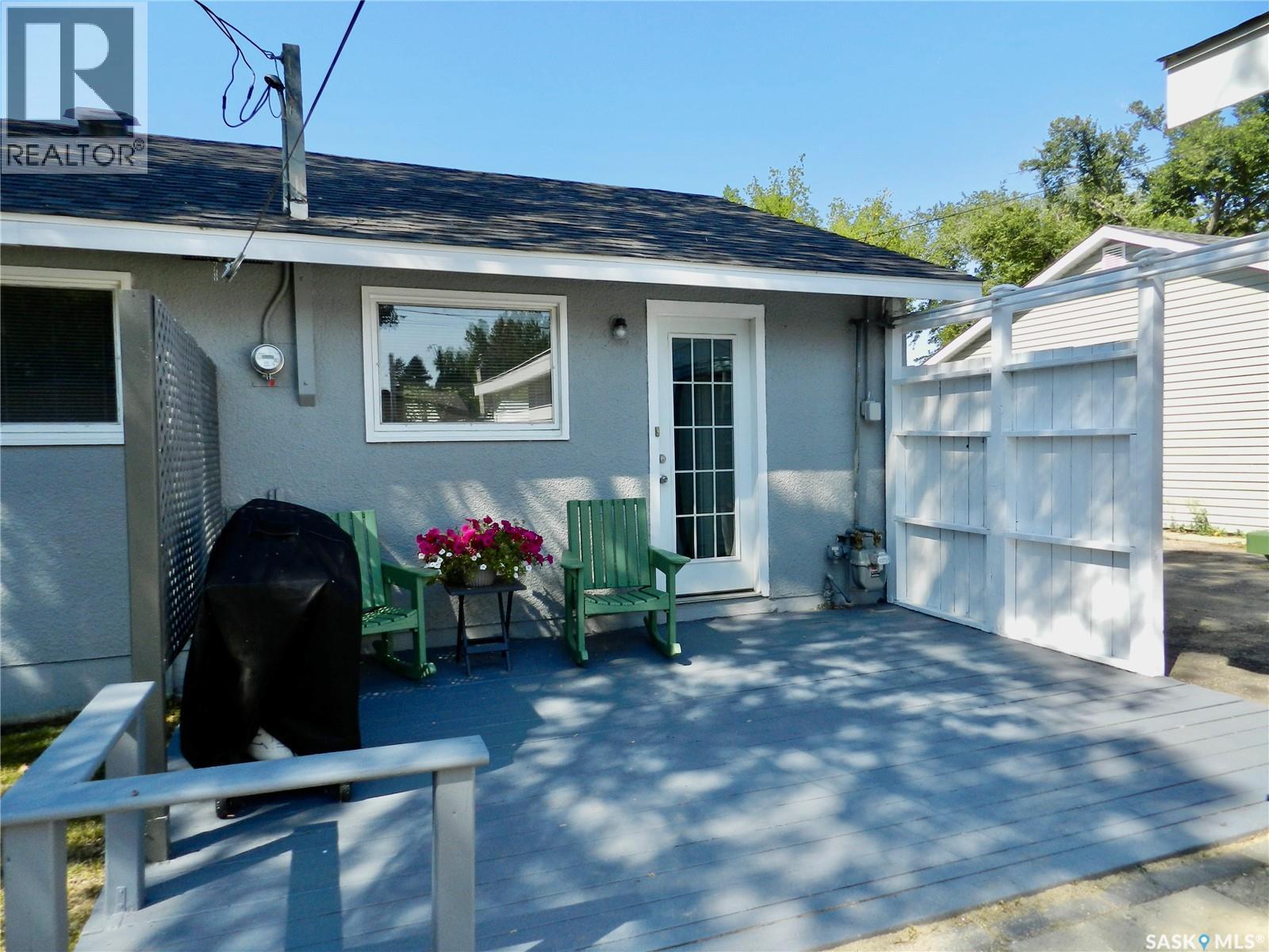 1037 Bogue Avenue, Moose Jaw, Saskatchewan  S6H 4M4 - Photo 24 - SK046781