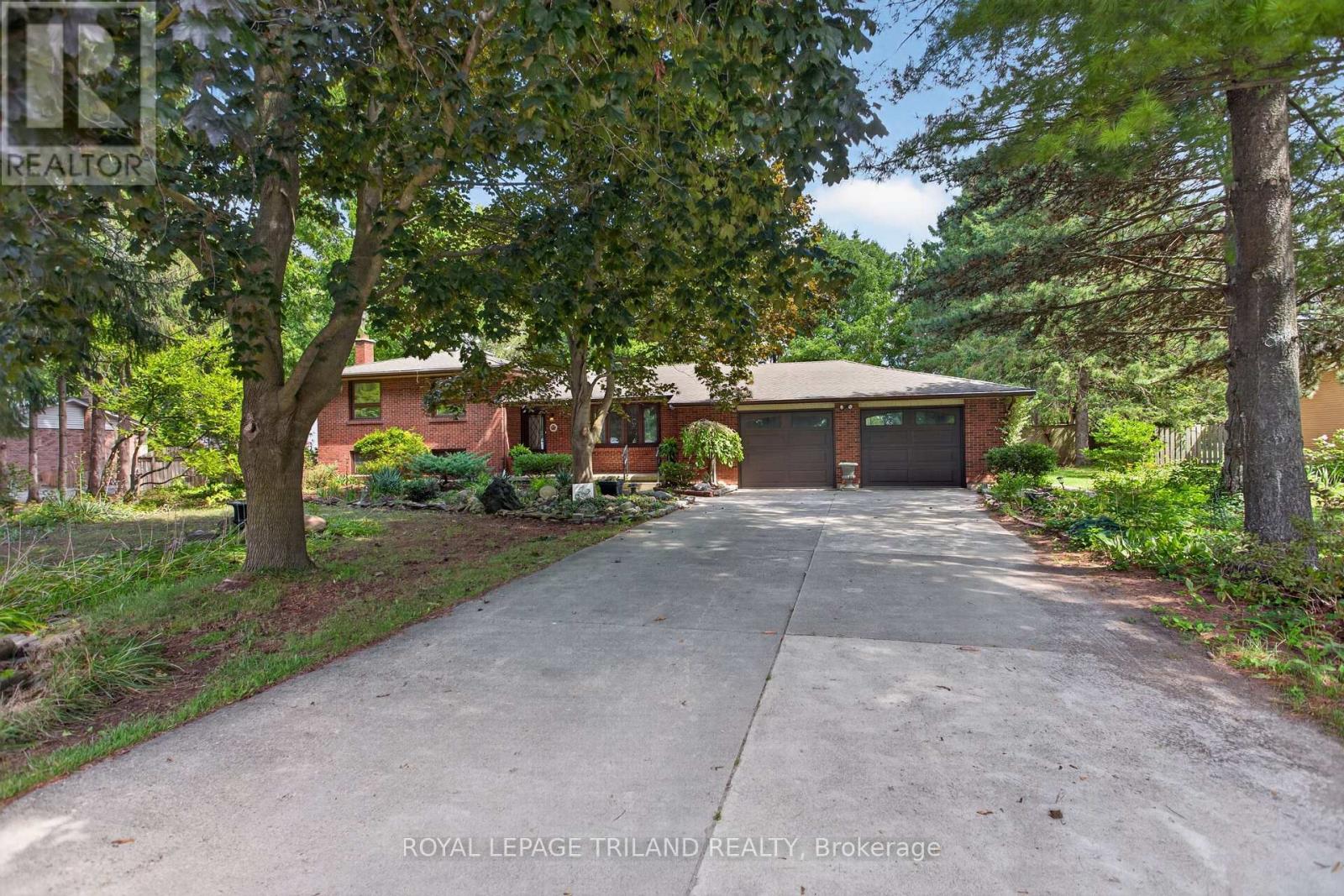 115 Springer Street, Middlesex Centre, Ontario  N0L 1R0 - Photo 2 - X13719466