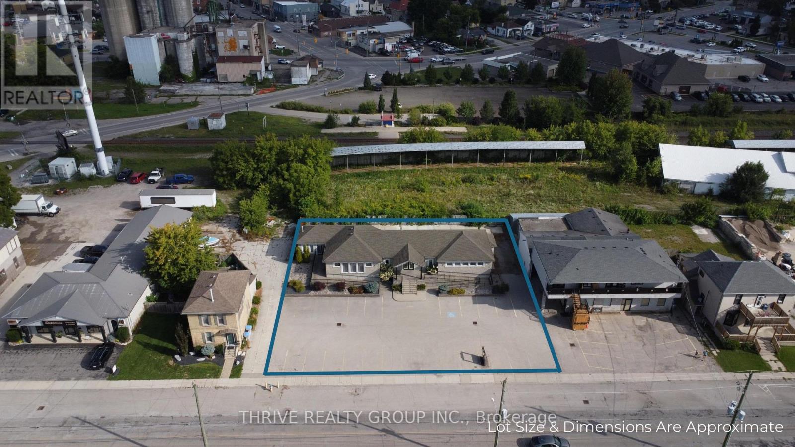 71 Maitland Terrace, Strathroy-Caradoc, Ontario  N7G 1L2 - Photo 2 - X13719594