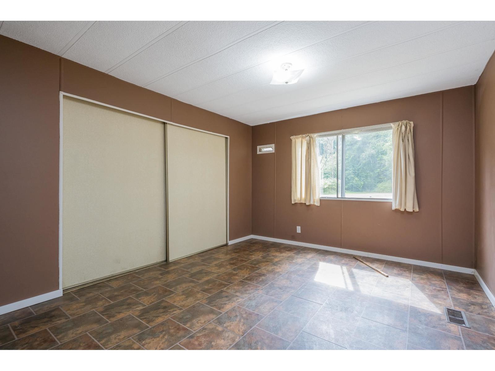 3381 208 Street, Langley, British Columbia  V2Z 2C5 - Photo 20 - R3075432