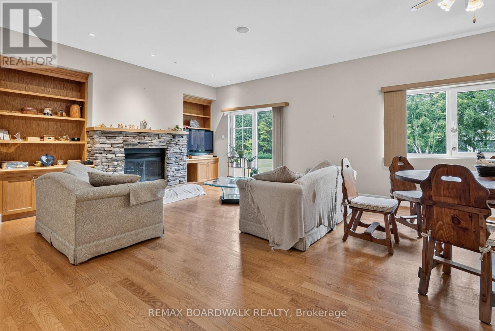 2437 Devine Road, Ottawa, Ontario  K0A 3H0 - Photo 10 - X13719526