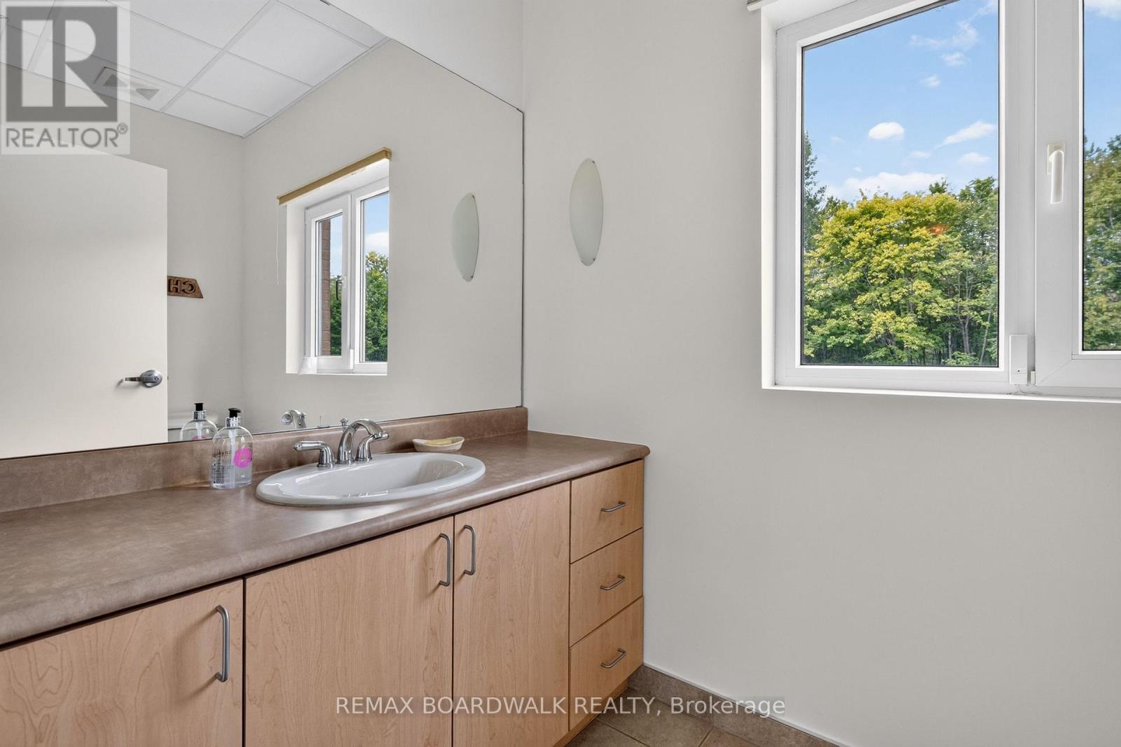 2437 Devine Road, Ottawa, Ontario  K0A 3H0 - Photo 20 - X13719526