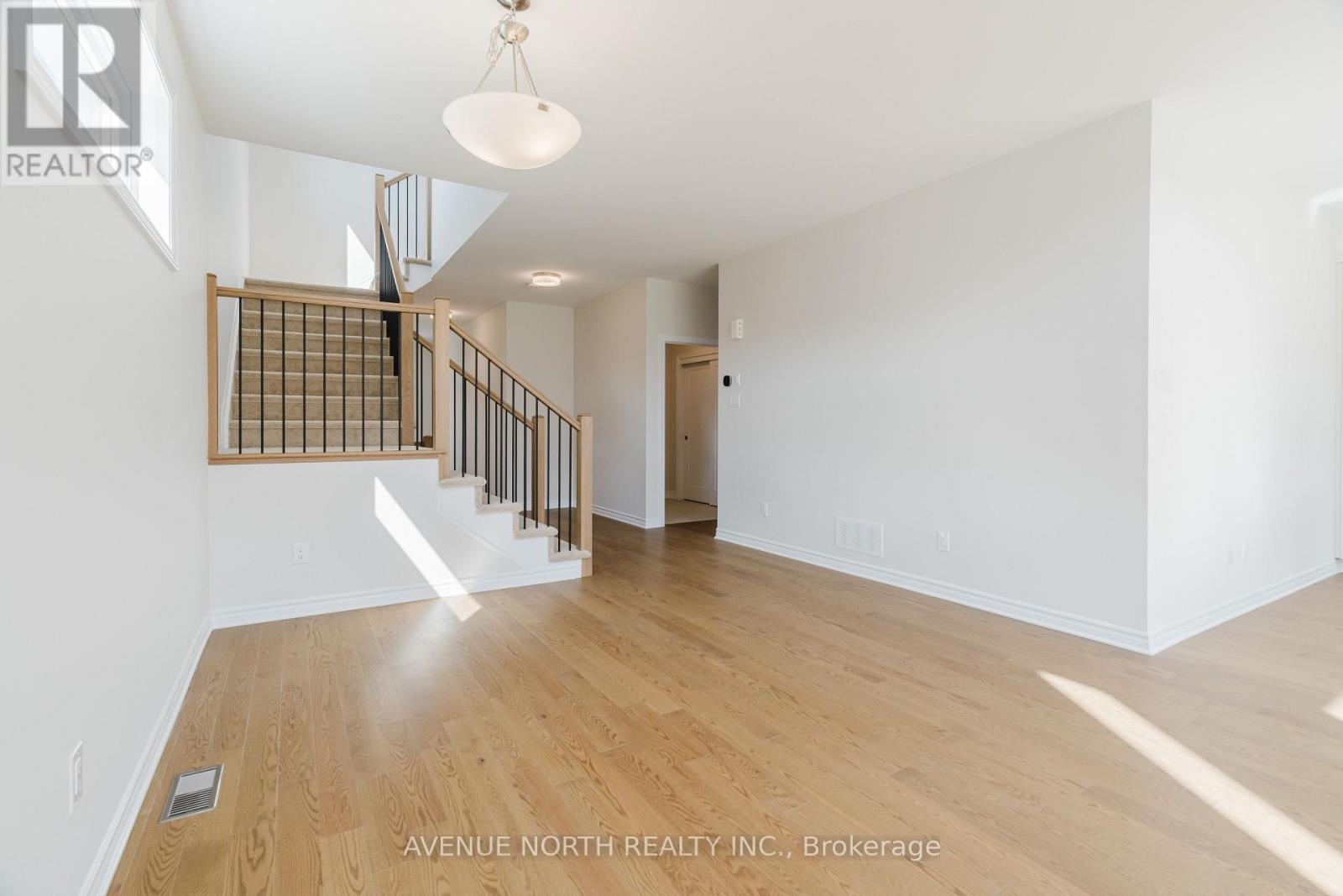 263 Ginebik Way, Ottawa, Ontario  K1X 0H5 - Photo 13 - X13719532