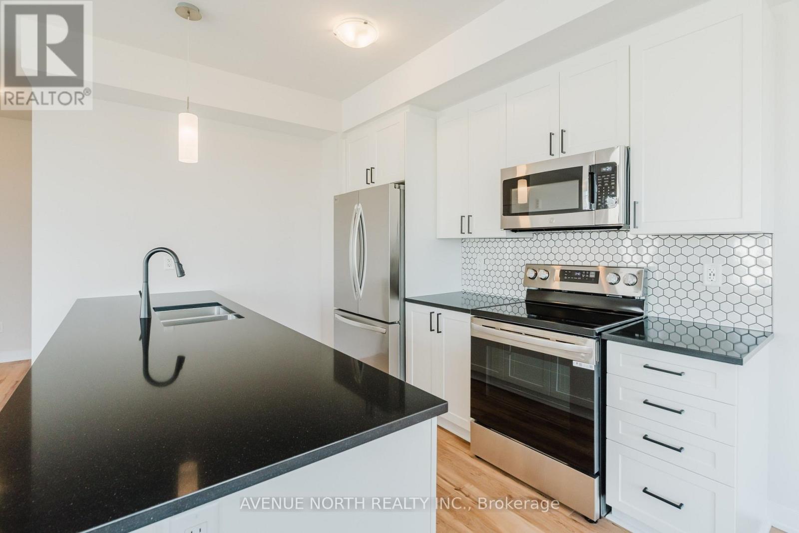 1220 Flycatcher Private, Ottawa, Ontario  K1X 0M7 - Photo 23 - X13719536