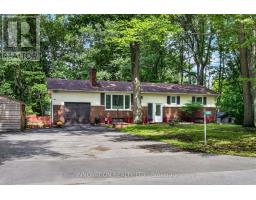 136 ACORN CRESCENT, Ottawa, Ontario
