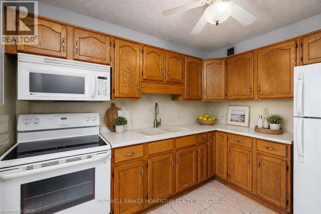 365 Geneva Street Unit# 1002, St. Catharines, Ontario  L2N 5S7 - Photo 9 - 40858025