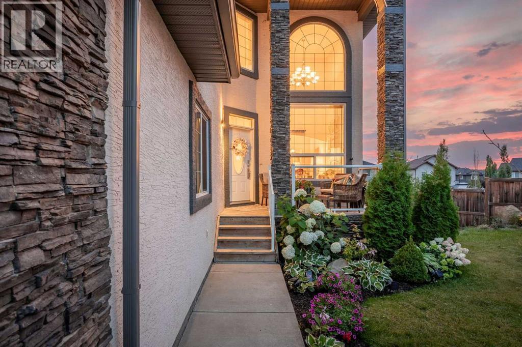 21 Canals Cove Sw, Airdrie, Alberta  T4B 3E8 - Photo 3 - A2339189