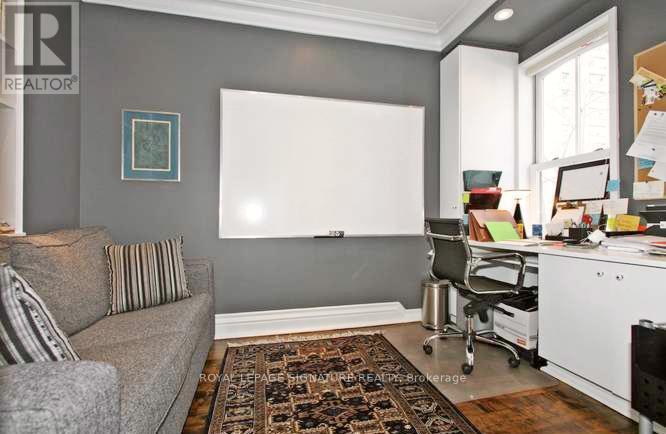 Upper - 47 Gloucester Street, Toronto, Ontario  M4Y 1L8 - Photo 11 - C13719496