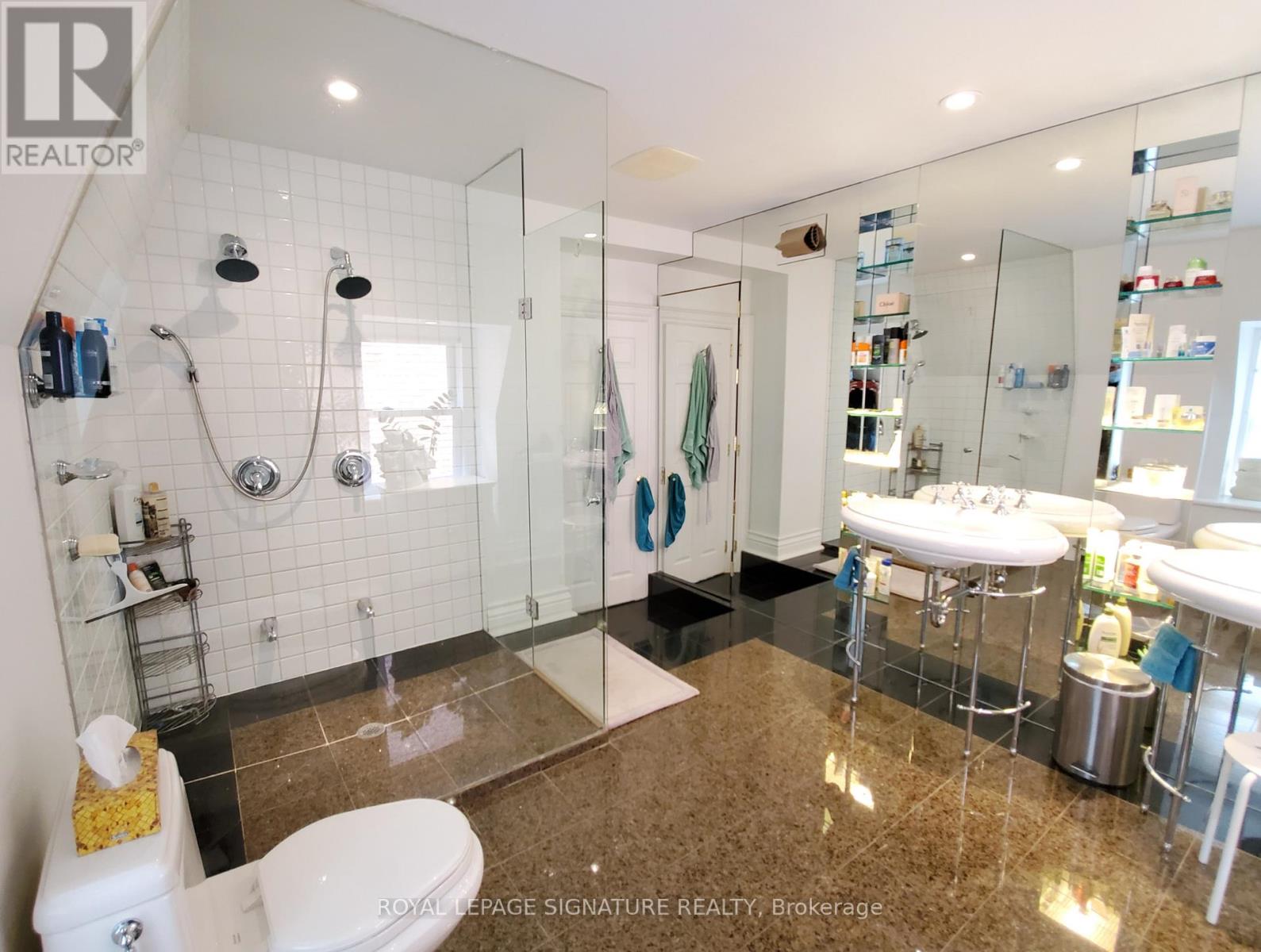 Upper - 47 Gloucester Street, Toronto, Ontario  M4Y 1L8 - Photo 20 - C13719496
